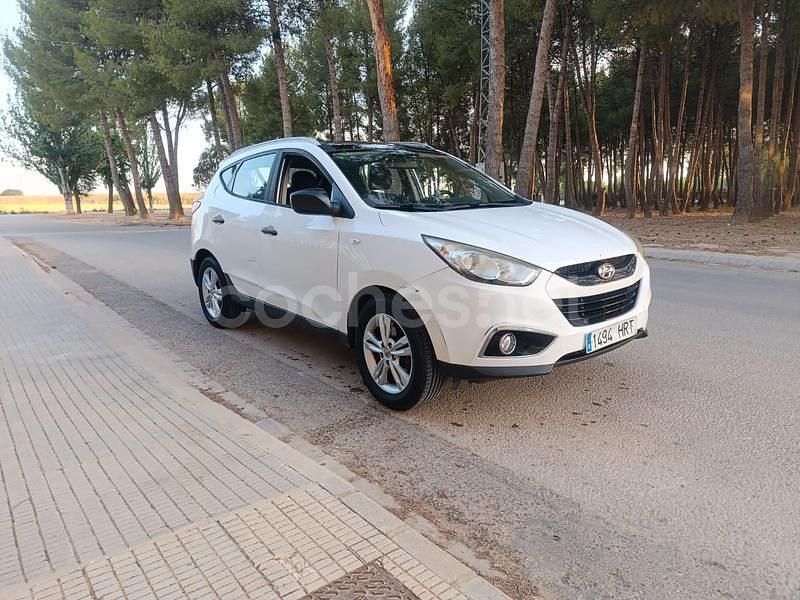 Blanco Usado 2013 Hyundai ix35 SUV | 7499 € (Super precio) - Imagen 1/4