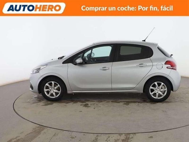 Usado Peugeot 208 Active 83 CV (61 kW) 2016 Gris Utilitario