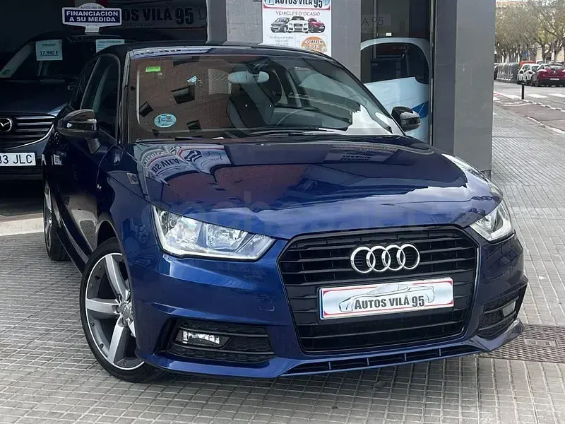 Usado Audi A1 S-Line 95 CV (69 kW) 2017 Azul Utilitario