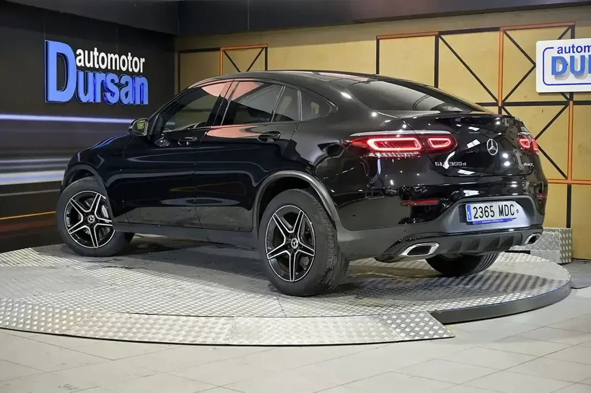 Usado Mercedes GLC300 245 CV (180 kW) 2022 Gris SUV