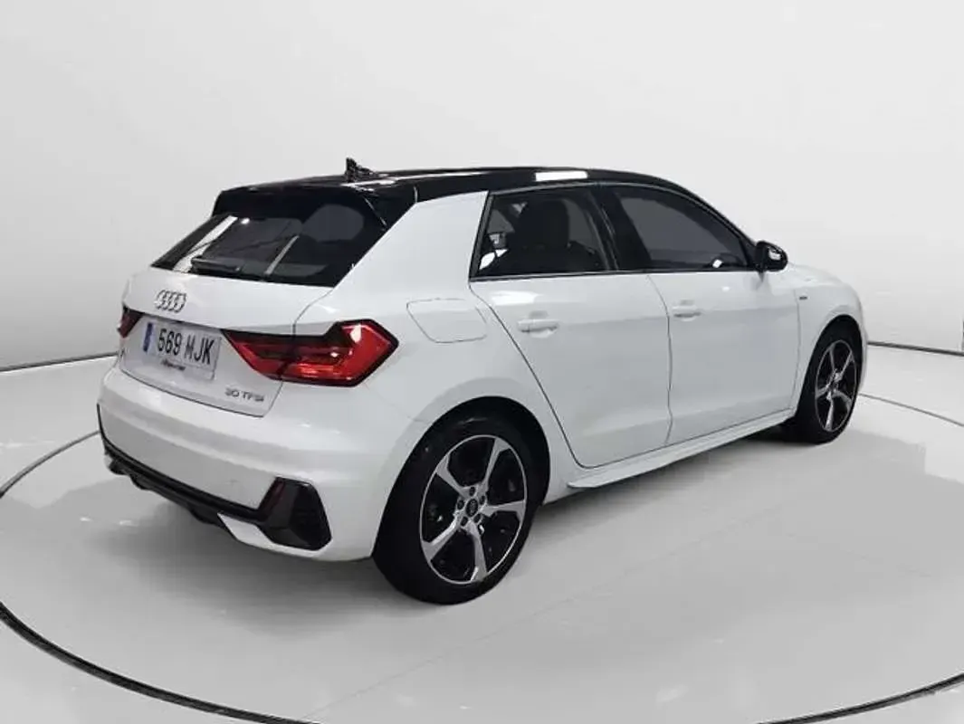 Usado Audi A1 110 CV (80 kW) 2023 Blanco SUV
