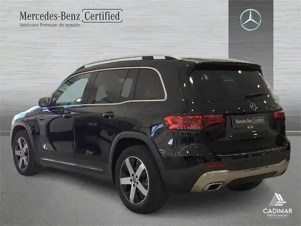 Usado Mercedes GLB180 136 CV (100 kW) 2023 Negro SUV