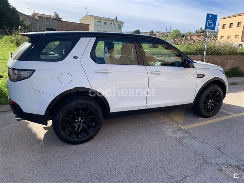 Begagnad Land Rover Discovery Sport HSE 150 HK (110 kW) 2017 Vit SUV