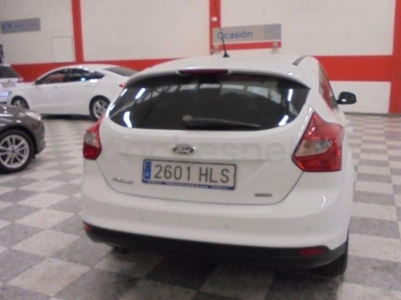 Usado Ford Focus Sport 125 CV (91 kW) 2012 Blanco Berlina