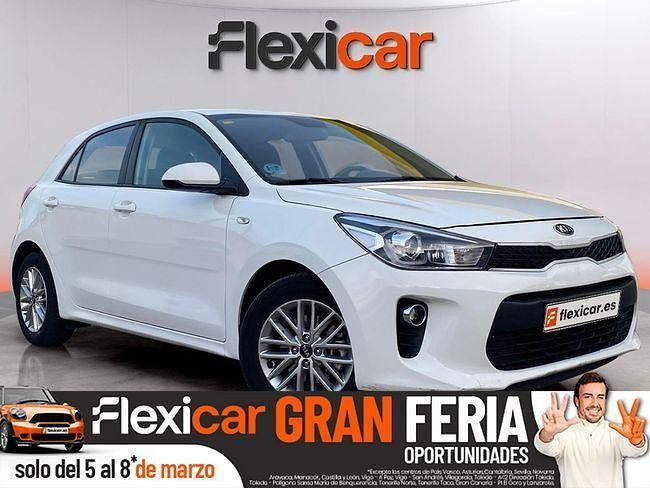 Usado Kia Rio 100 CV (73 kW) 2018 Blanco