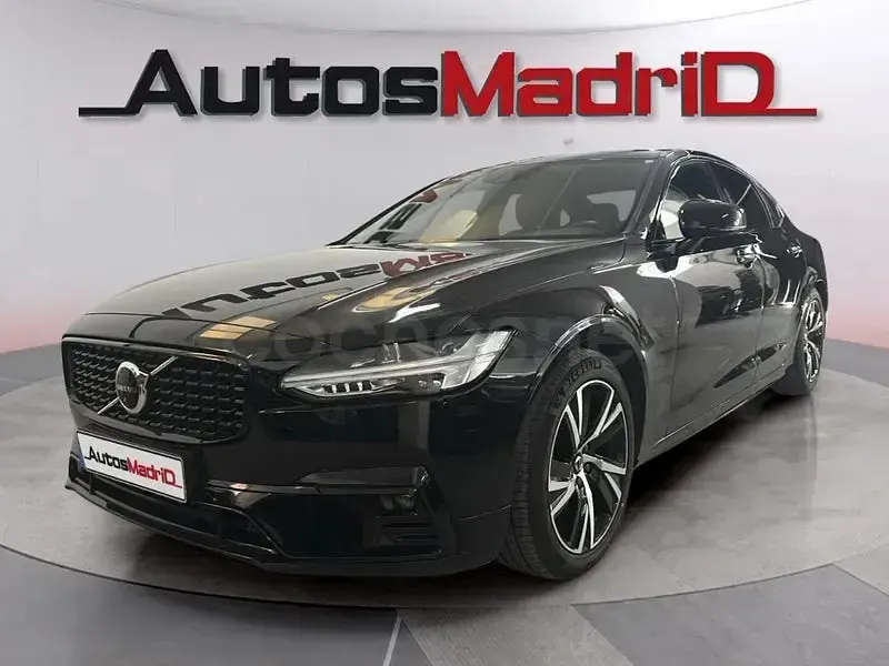 Usado Volvo S90 Momentum 235 CV (172 kW) 2021 Negro Berlina