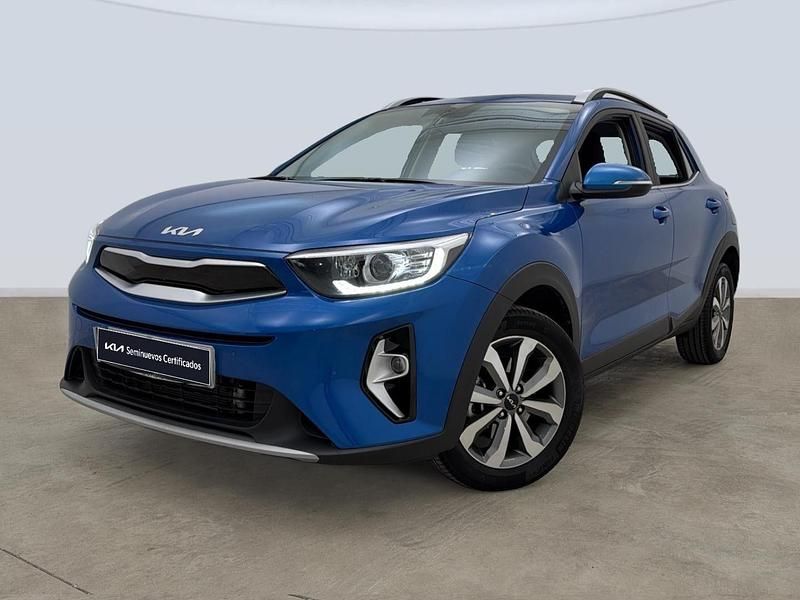 Usado Kia Stonic 100 CV (73 kW) 2025 Azul SUV