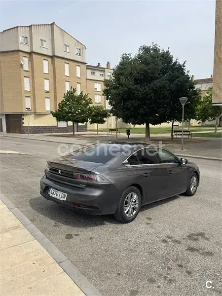 Usado Peugeot 508 Business-Line 130 CV (95 kW) 2019 Gris / plata Berlina
