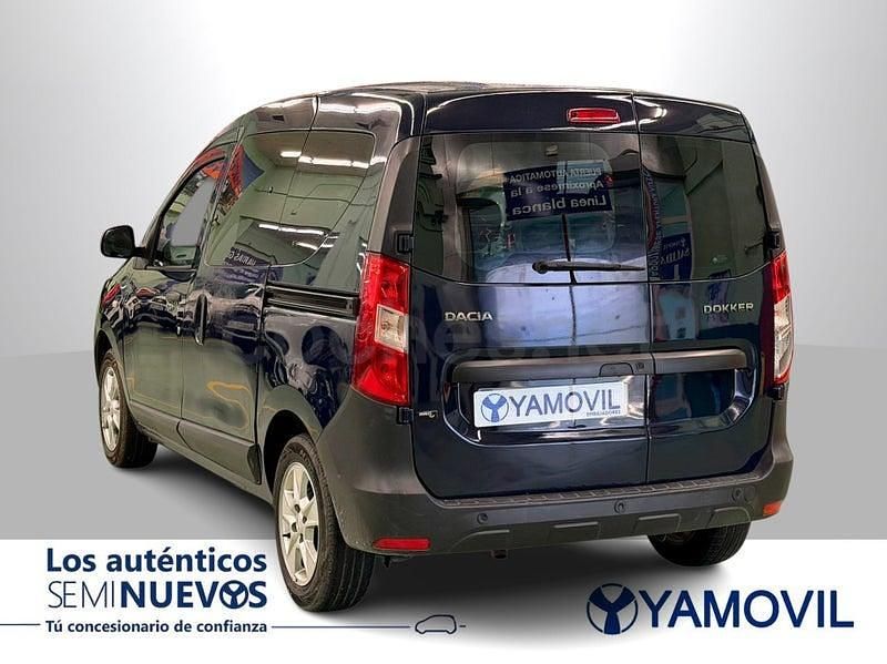 Usado Dacia Dokker Essentiel 102 CV (75 kW) 2019 Azul Monovolumen