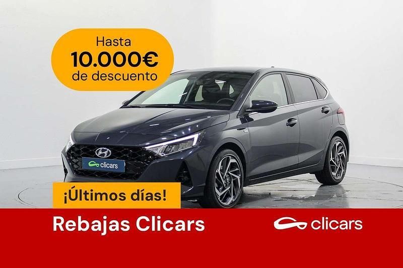Gris Usado 2023 Hyundai i20 Utilitario | 16.790 € (Un poco caro) - Imagen 1/4