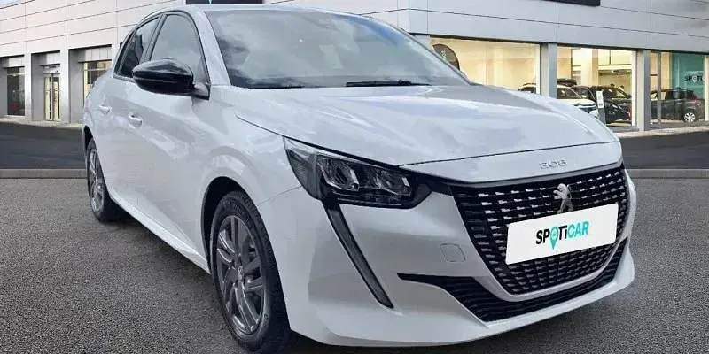 Usado Peugeot 208 Active 102 CV (75 kW) 2022 Blanco Utilitario