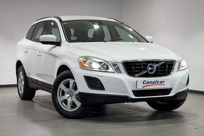 Usado Volvo XC60 Kinetic 150 CV (110 kW) 2013 Blanco SUV