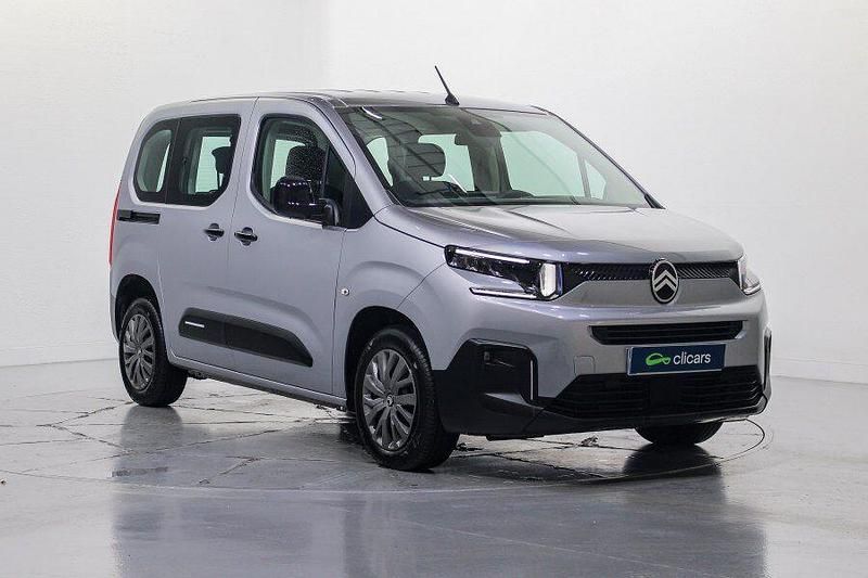 Usado Citroën Berlingo 102 CV (75 kW) 2025 Gris Monovolumen