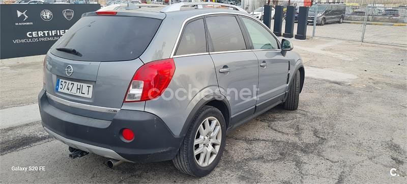 Usado Opel Antara Enjoy 163 CV (119 kW) 2012 Gris / plata SUV