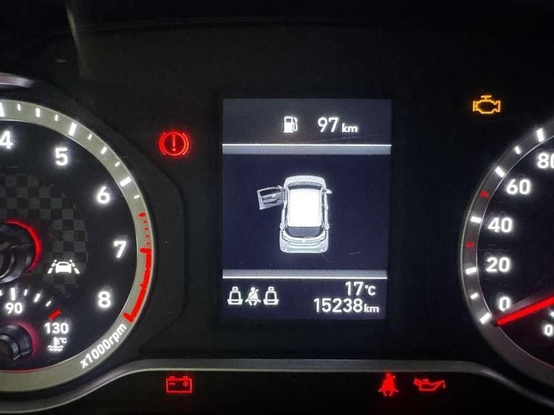 Usado Hyundai i10 67 CV (49 kW) 2022 Blanco Utilitario