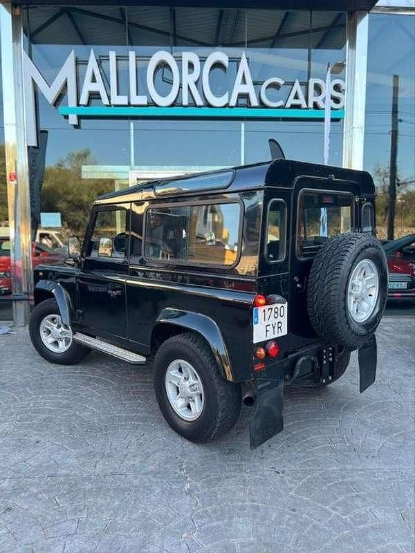 Usado Land Rover Defender 122 CV (89 kW) 2007 Negro Familiar