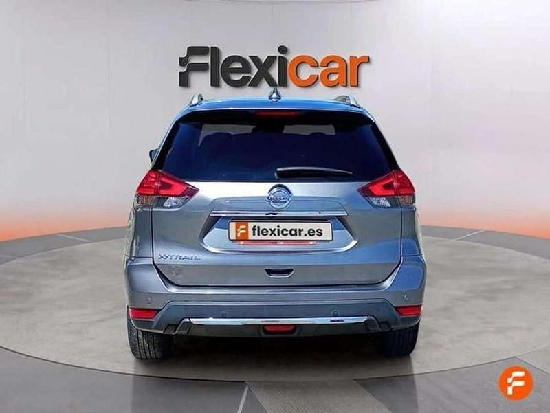 Usado Nissan X-Trail N-Connecta 163 CV (119 kW) 2018 Gris SUV