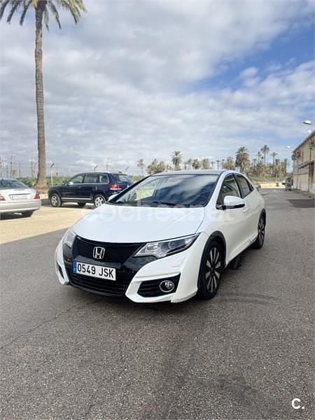 Usado Honda Civic Sport 120 CV (88 kW) 2016 Blanco Berlina