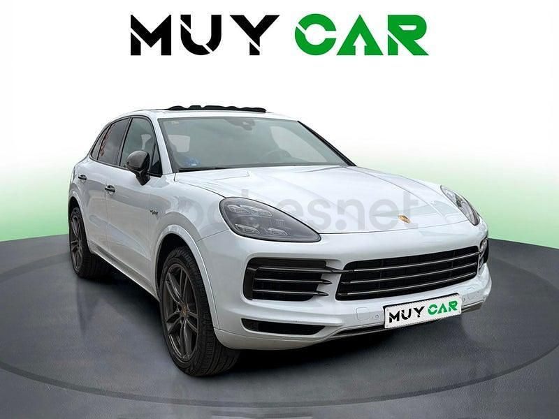 Blanco Usado 2018 Porsche Cayenne SUV | 49.990 € - Imagen 1/4