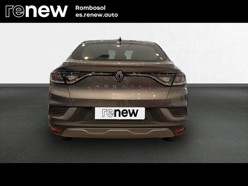 Usado Renault Arkana Evolution 140 CV (102 kW) 2025 Gris SUV