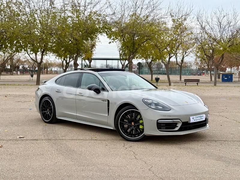 Usado Porsche Panamera 4S 544 CV (400 kW) 2024 Gris / plata Berlina