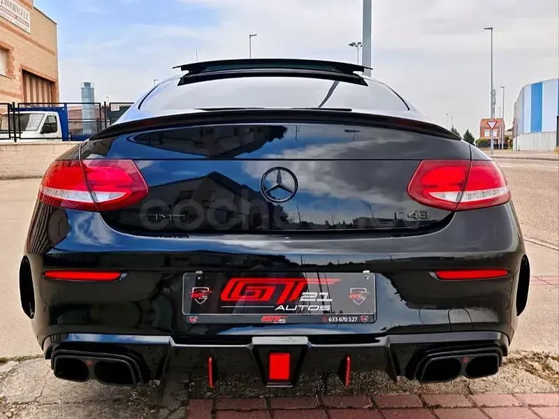 Usado Mercedes C43 AMG 367 CV (269 kW) 2017 Negro Coupe