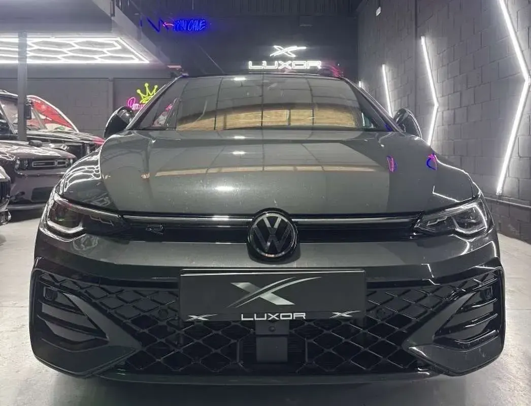 Usado VW Golf VIII R-line 150 CV (110 kW) 2026 Gris Utilitario