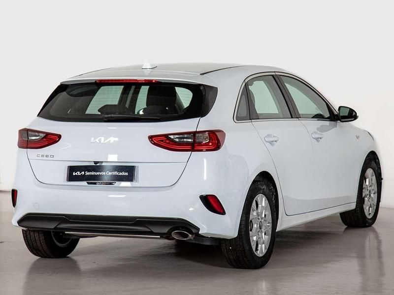 Usado Kia Ceed 120 CV (88 kW) 2024 Utilitario
