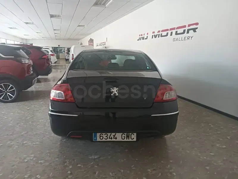 Begagnad Peugeot 407 Sport 110 HK (80 kW) 2010 Svart Sedan