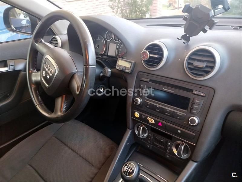 Usado Audi A3 105 CV (77 kW) 2009 Negro Berlina