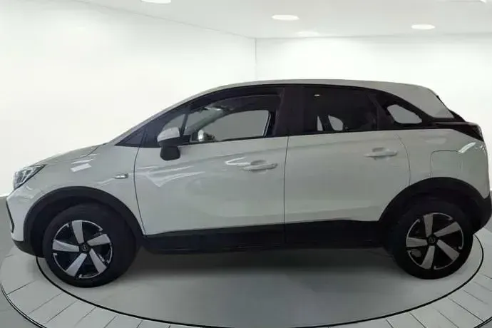 Usado Opel Crossland Edition 110 CV (80 kW) 2021 SUV