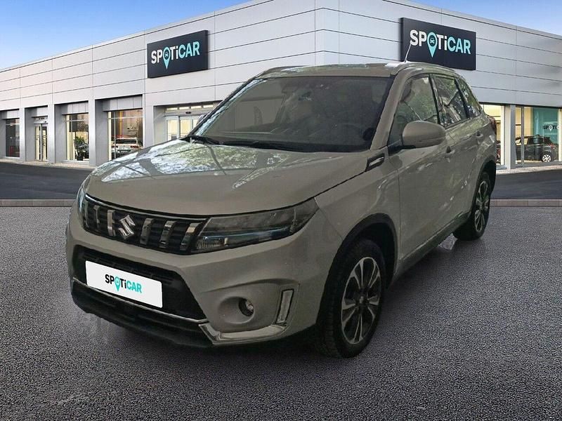 Usado Suzuki Vitara GLX 129 CV (94 kW) 2021 Gris / plata SUV