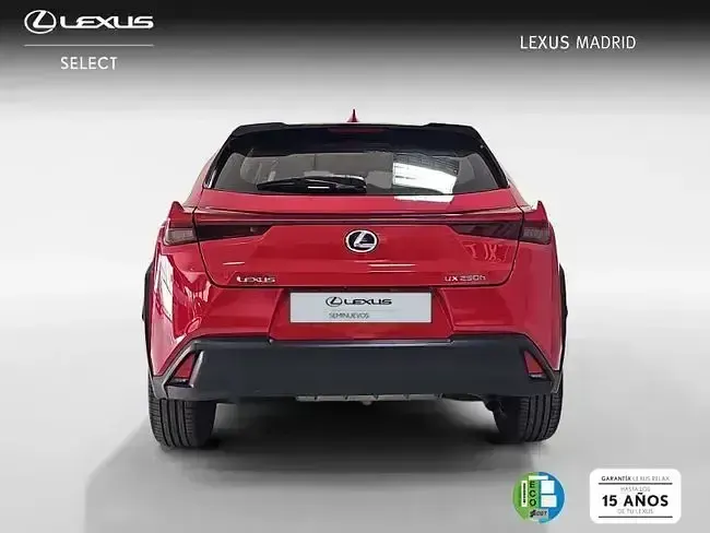 Usado Lexus UX Business Edition 183 CV (134 kW) 2020 Rojo SUV