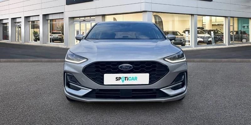 Usado Ford Focus ST-Line 125 CV (91 kW) 2023 Gris