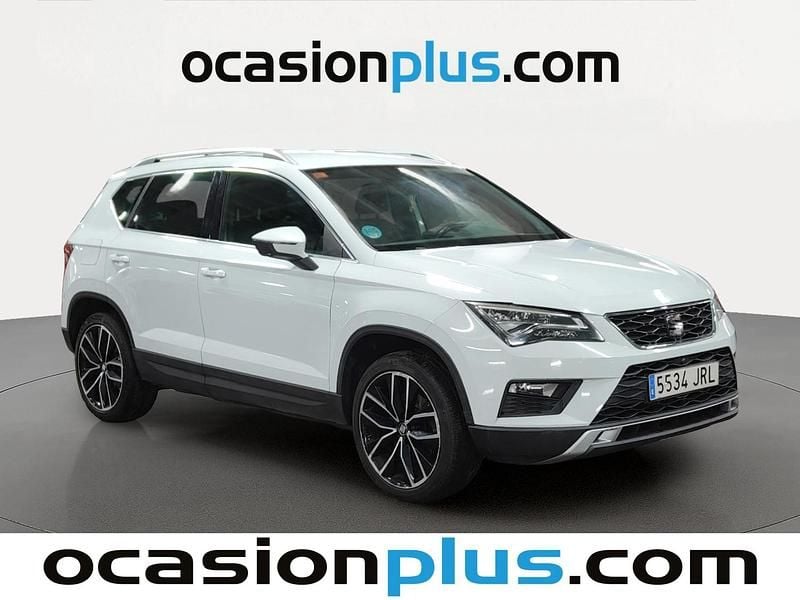 Begagnad Seat Ateca 4Drive 190 HK (139 kW) 2016 Vit SUV