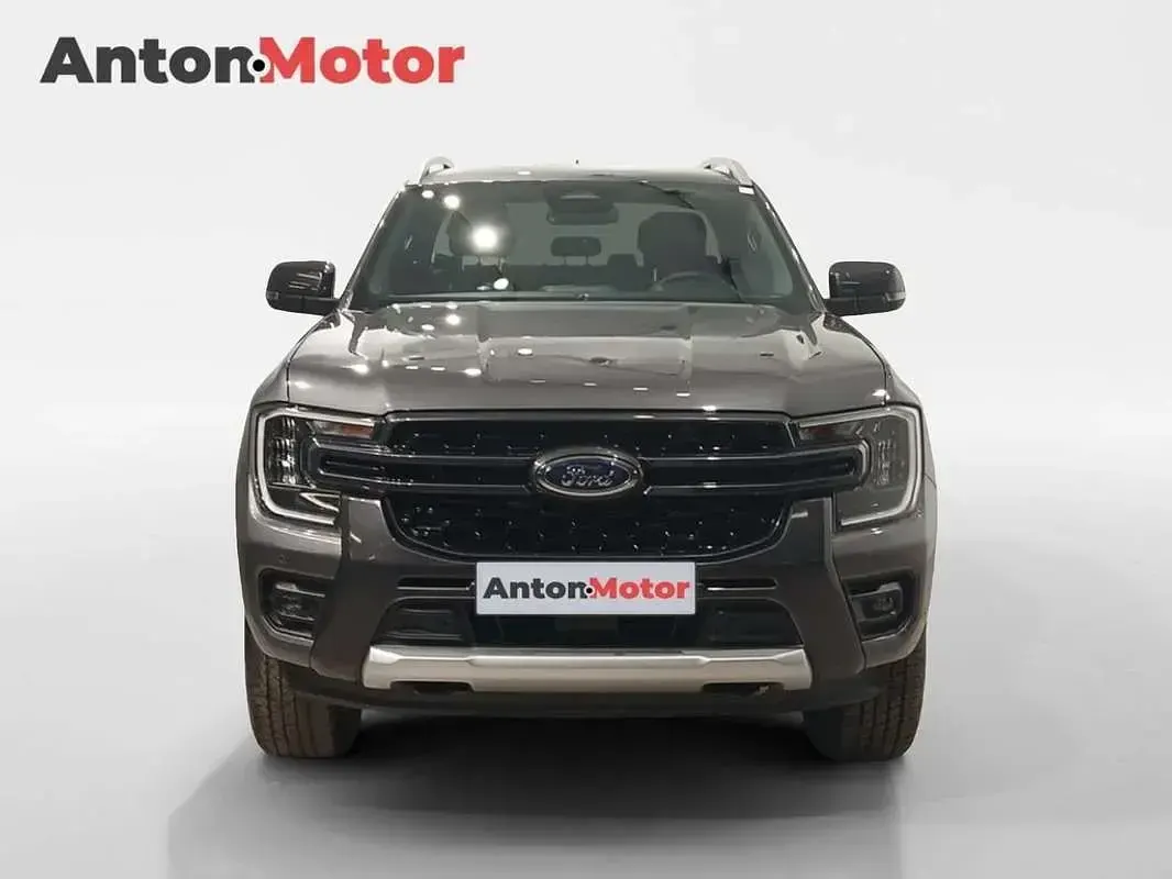 Usado Ford Ranger Wildtrack 207 CV (152 kW) 2024 Gris Pickup/Camioneta