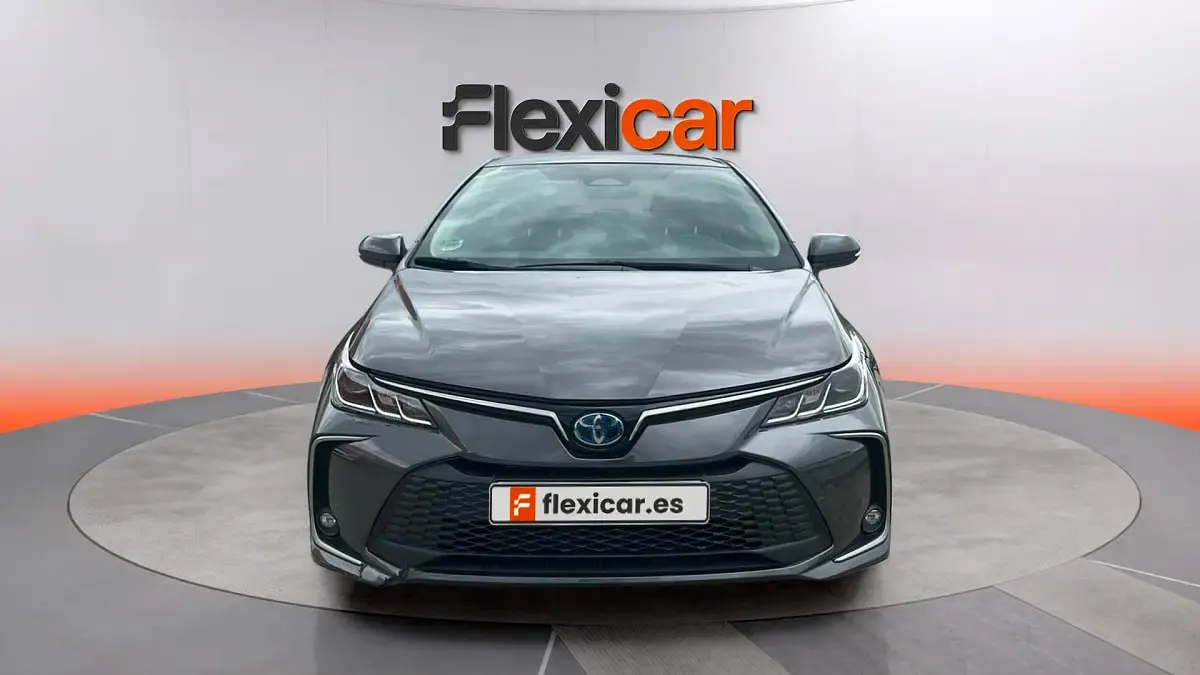 Usado Toyota Corolla Eco 140 CV (102 kW) 2024 Gris Berlina