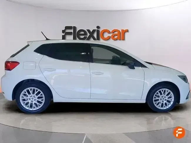 Usado Seat Ibiza 115 CV (84 kW) 2024 Blanco Utilitario