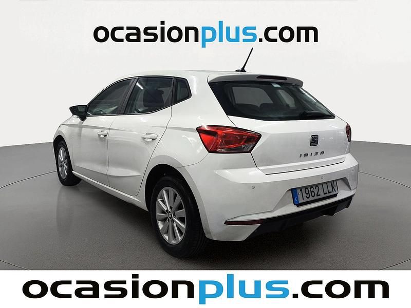Usado Seat Ibiza Style 95 CV (69 kW) 2020 Blanco Utilitario