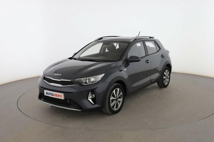 Gris Usado 2022 Kia Stonic SUV | 17.299 € (Precio justo) - Imagen 1/3