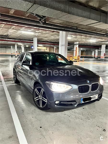 Usado BMW 118 Sport Line 170 CV (125 kW) 2012 Gris / plata Utilitario