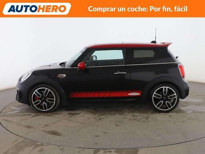 Usado Mini John Cooper Works 230 CV (169 kW) 2019 Negro Utilitario
