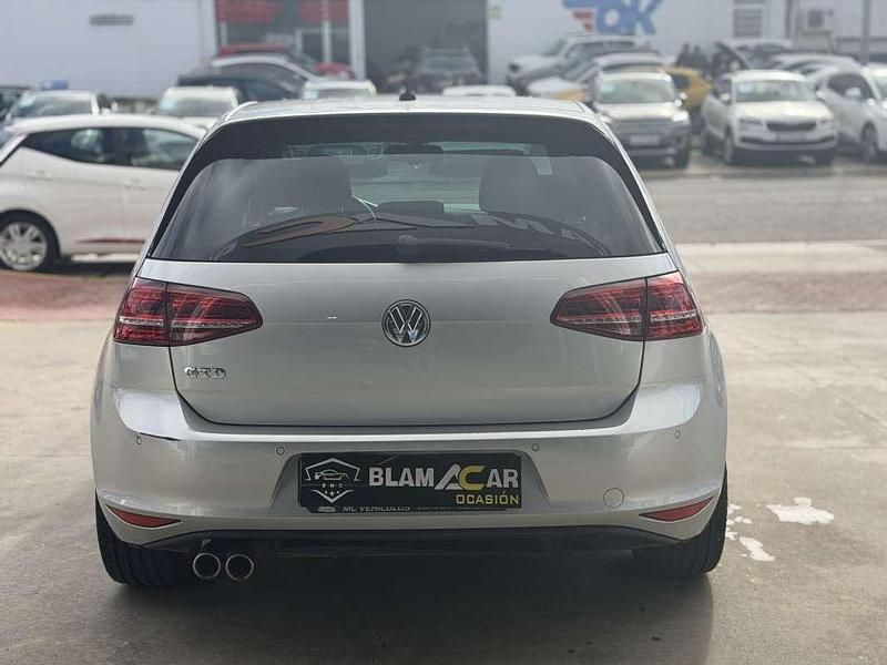 Usado VW Golf VII GTD 184 CV (135 kW) 2016 Plateado Familiar
