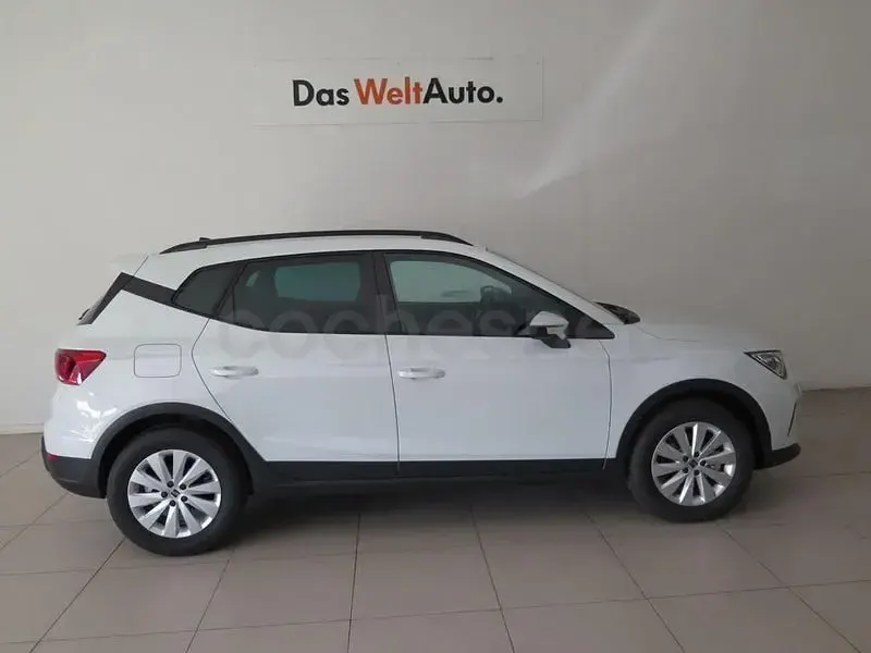 Usado Seat Arona Style 115 CV (84 kW) 2026 Blanco SUV