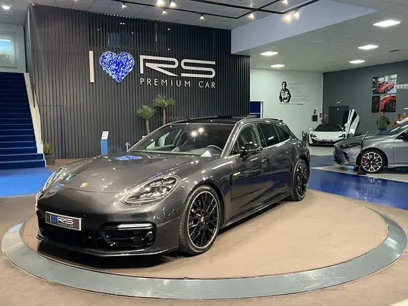 Occasion Porsche Panamera Sport Turismo 462 PK (339 kW) 2019 Grijs Stationwagen