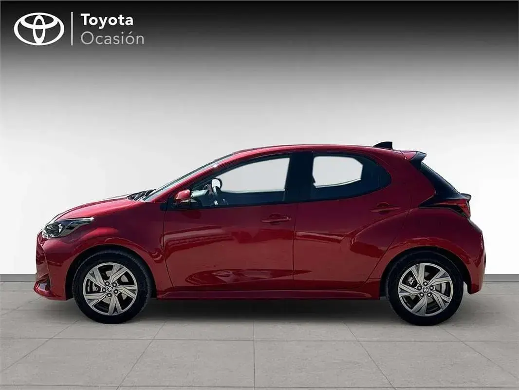 Usado Toyota Yaris Hybrid Active 116 CV (85 kW) 2025 Monovolumen