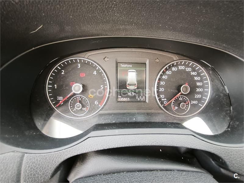 Usado Seat Alhambra 150 CV (110 kW) 2016 Gris / plata Monovolumen