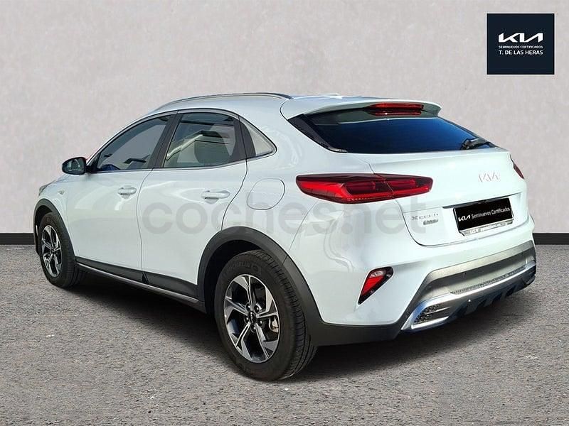 Usado Kia XCeed 140 CV (102 kW) 2025 Blanco SUV