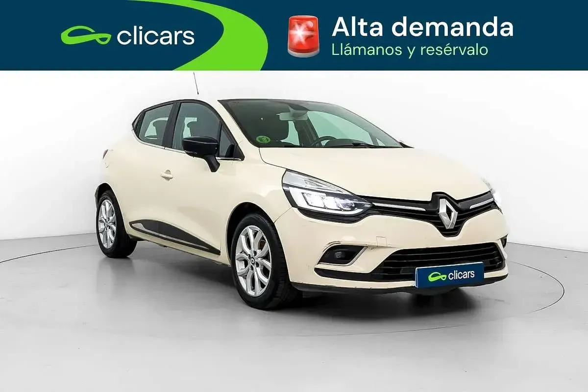 Usado Renault Clio Zen 90 CV (66 kW) 2017 Blanco Utilitario