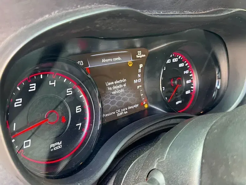 Usado Dodge Charger 485 CV (356 kW) 2025 Verde Utilitario